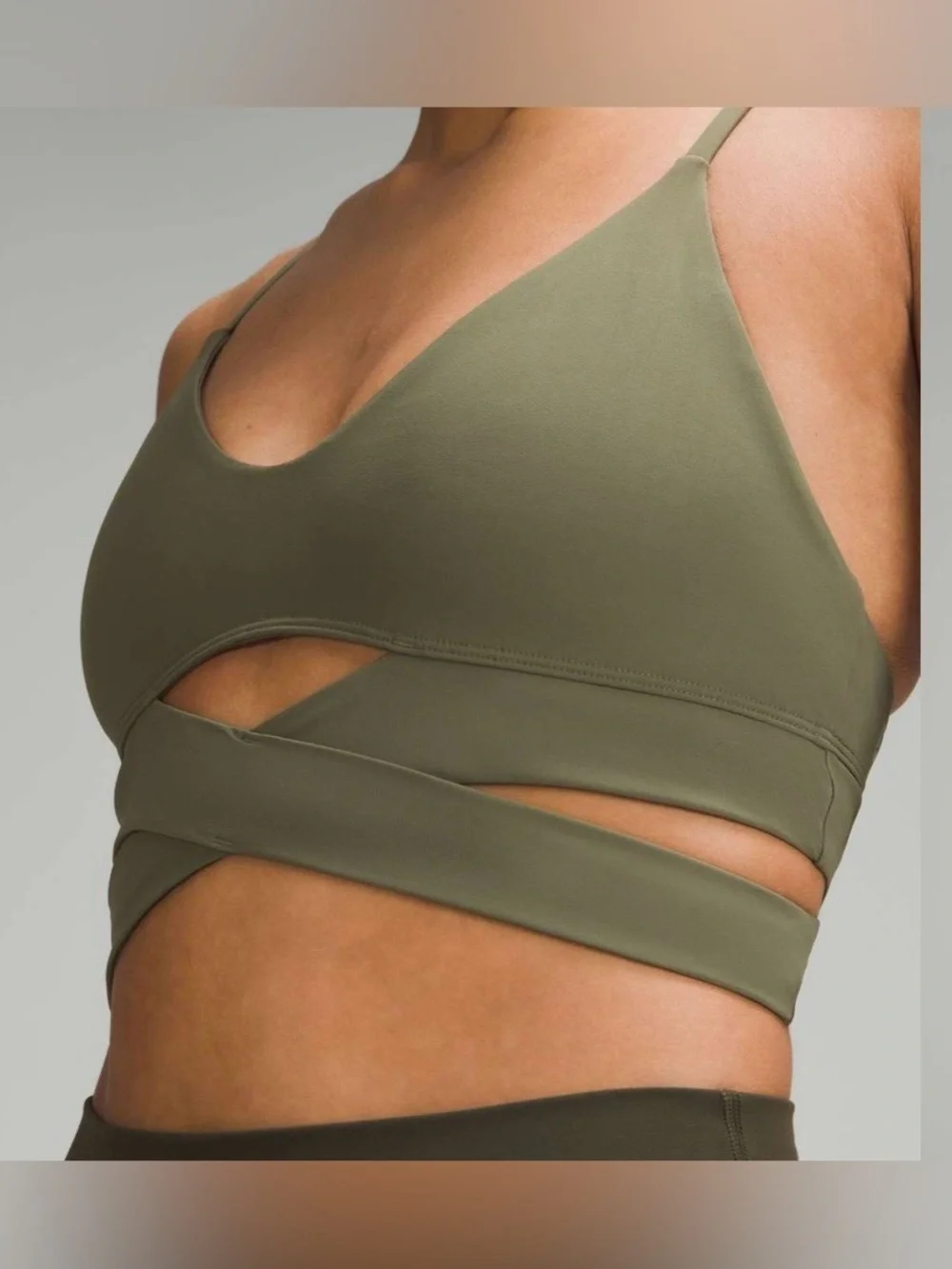 Lululemon Sports Bra Still Now Bra Light Support A/B Cup Army Green New sz 12